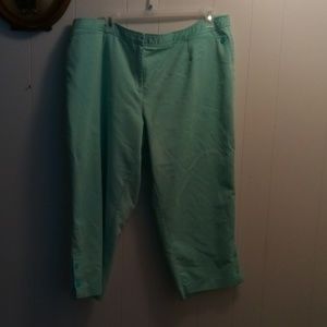 Comfy to the knee cotton pants